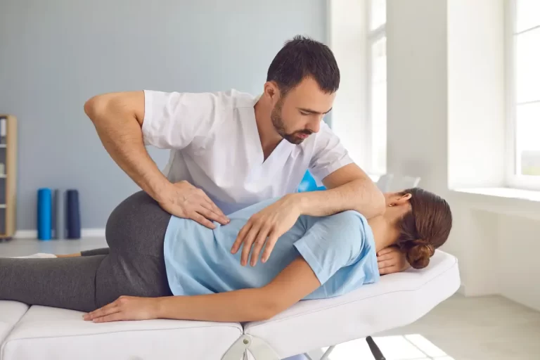 O que é Osteopatia na Fisioterapia: Uma exploração detalhada e compreensiva